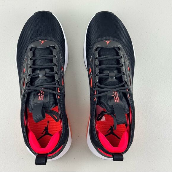 Jordan Air Jordan Max 200 Black & Bright Crimson Sneakers Women’s Size 10 EUR 42 - Picture 7 of 11